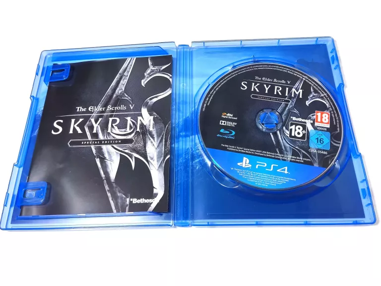 PS4 SKYRIM