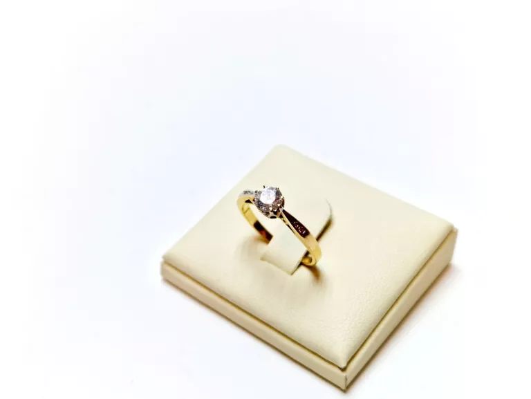 zloty-piekny-pierscionekzareczyny-585-215g-r13-kosciuszki-34-trzcianka