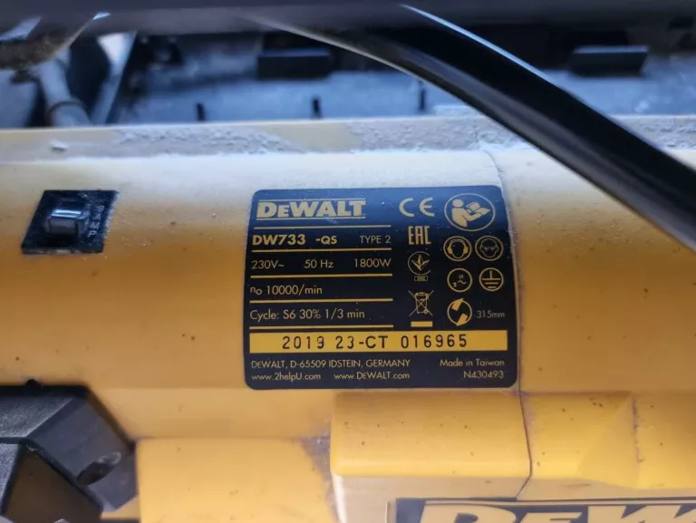 STRUG SIECIOWY / GRUBOŚCIÓWKA DEWALT DW733