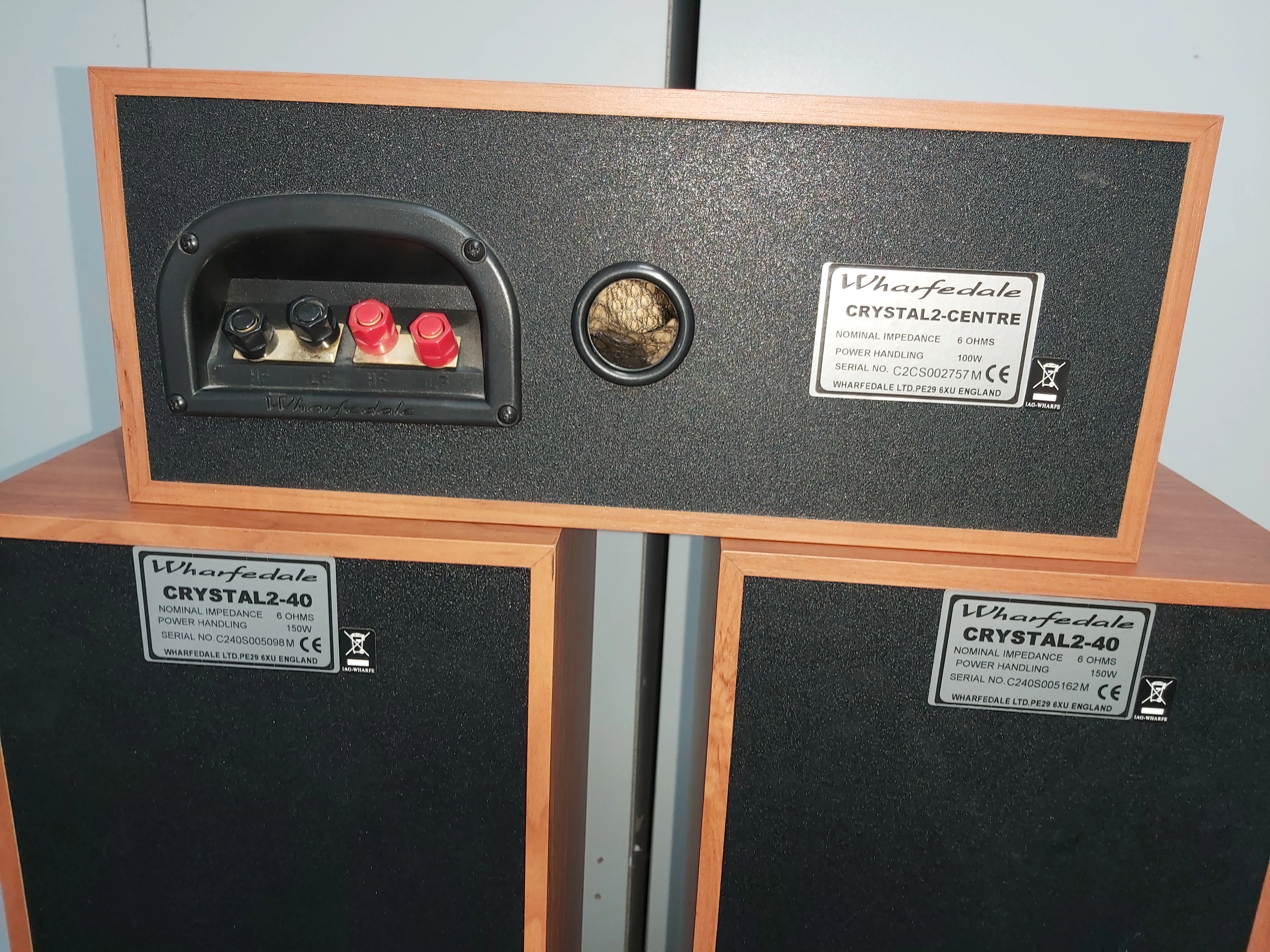 2-kolumny-wharfedale-crystal-2-40-centralny-moc-znamionowa-rms-250