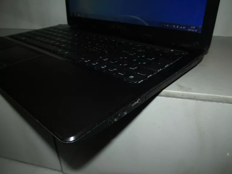 laptop-asus-x53b-4gb500gb-przekatna-ekranu-156