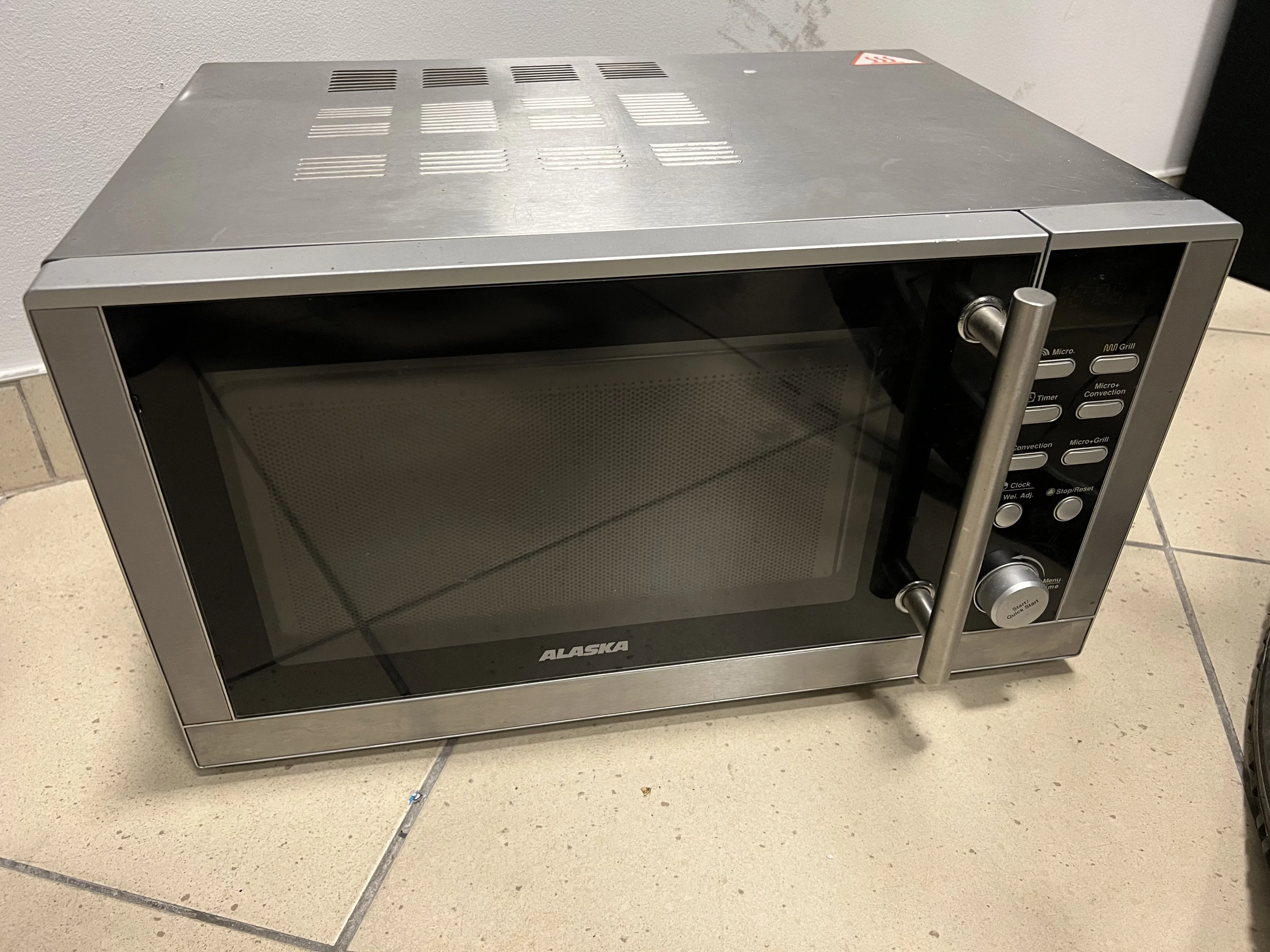 kuchenka-mikrofalowa-alaska-mwd-2925gc-sobieskiego-3-dabrowa-gornicza