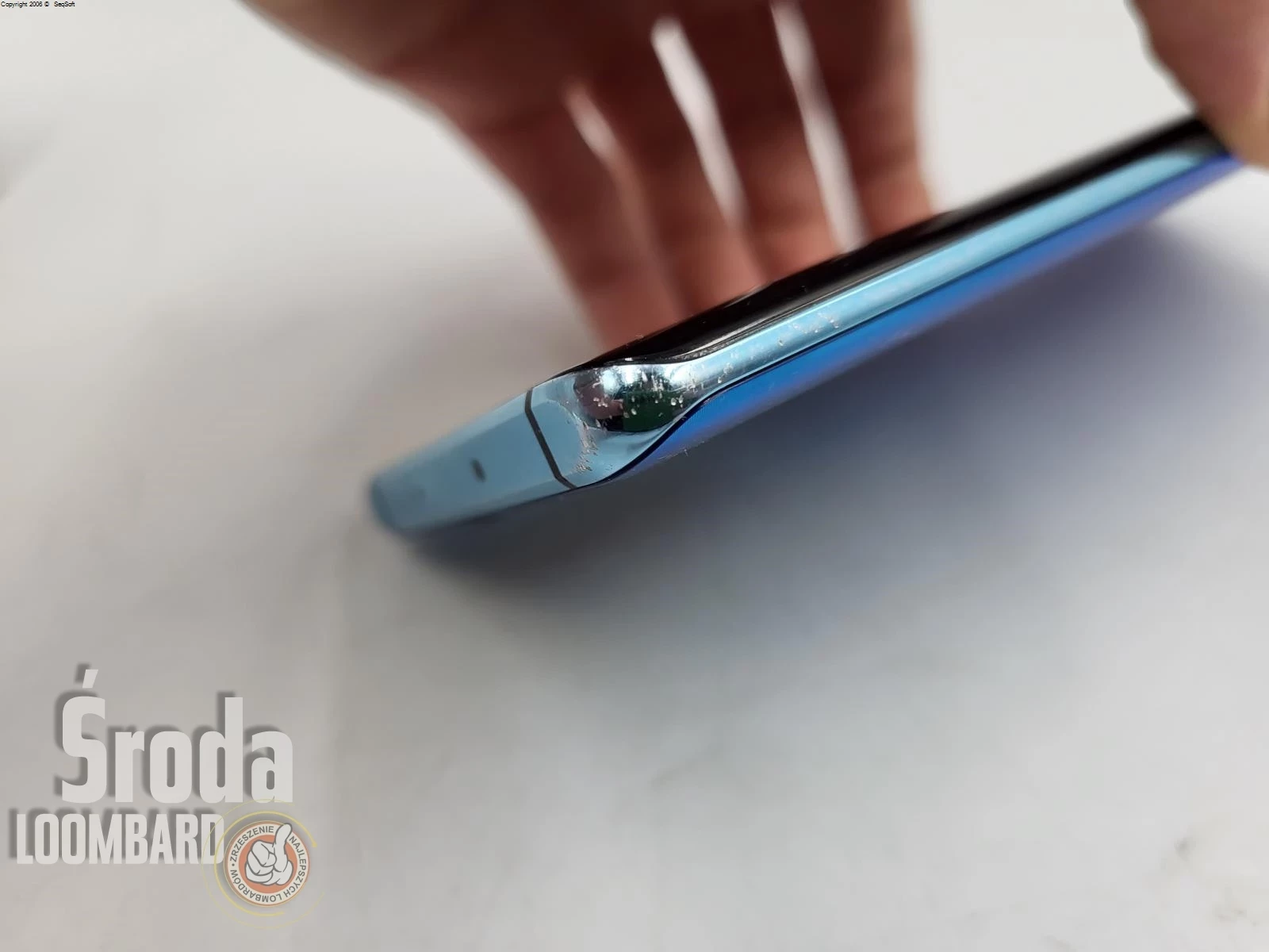 telefon-huawei-p30-pro-256gb-karton-przekatna-ekranu-647