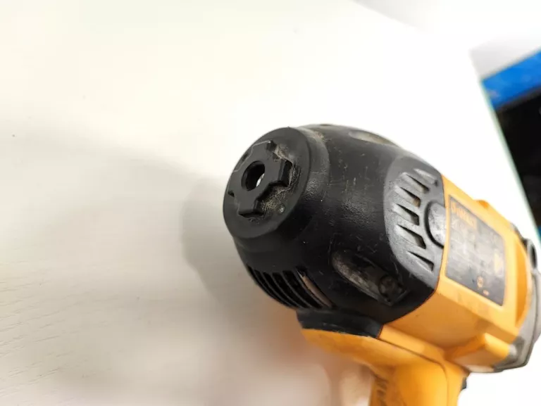 MIESZADŁO DEWALT D21520