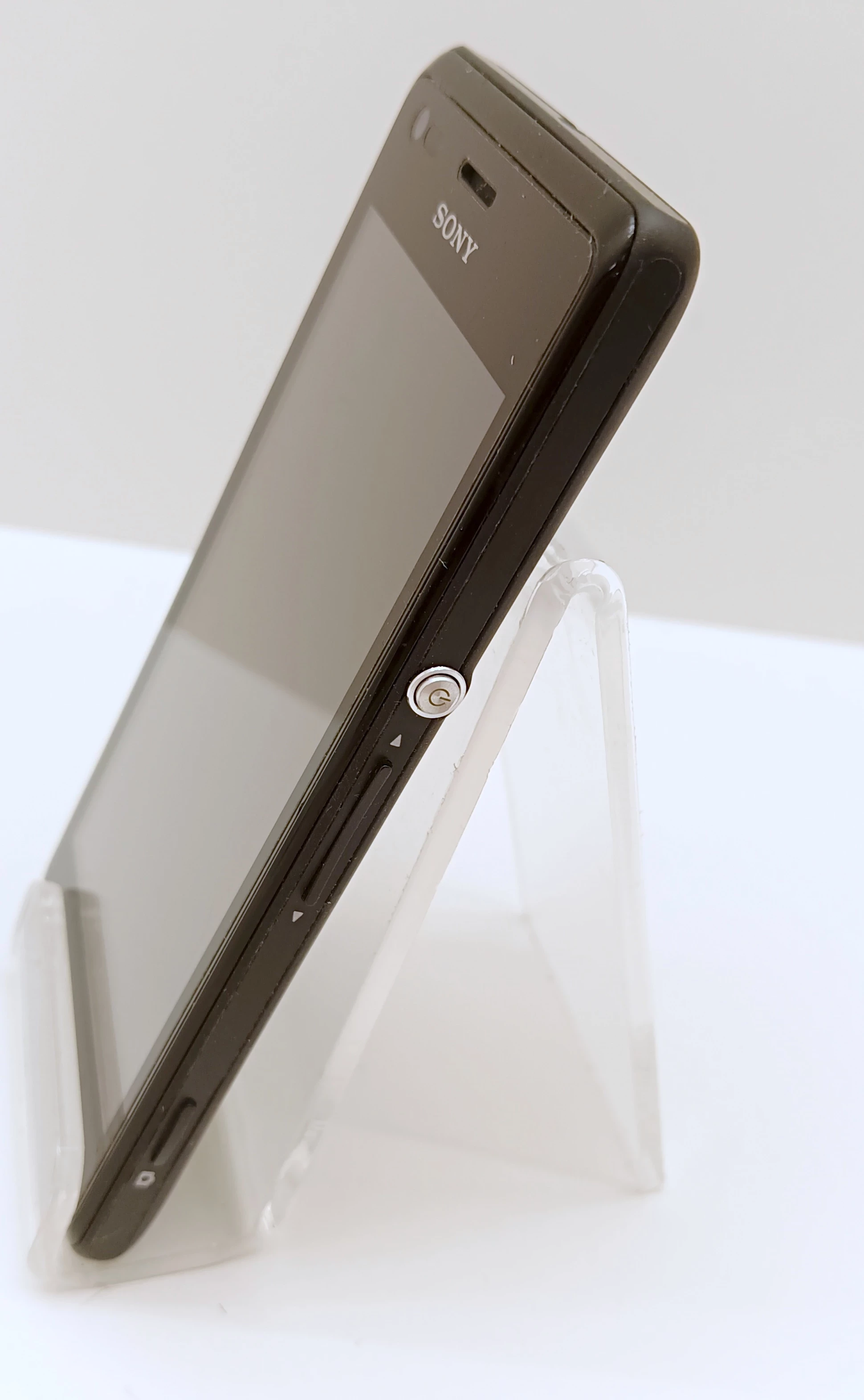 telefon-sony-xperia-c1905-typ-smartfon