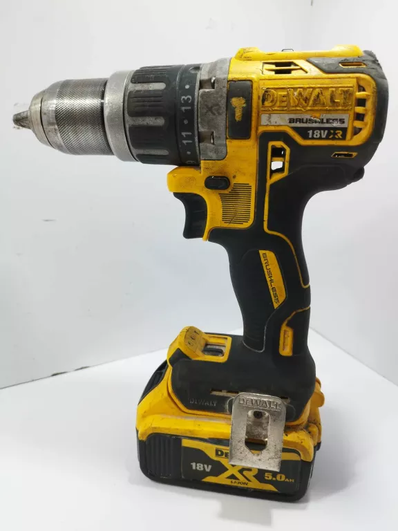 wiertarko-wkretarka-dewalt-dcd796-czytaj-bielska-45-plock