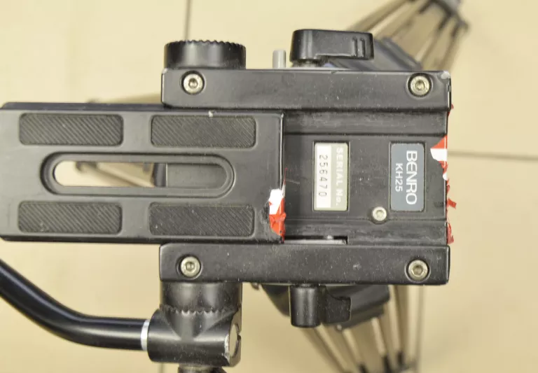 statyw-benro-kh-25rm-stan-uzywany