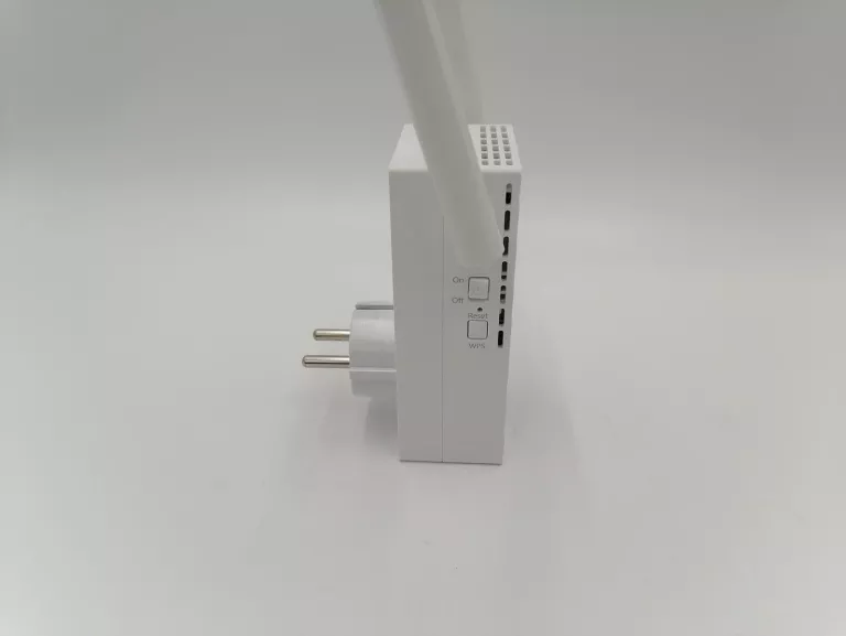 WZMACNIACZ SYGNAŁU WI-FI ASUS RP-AC53