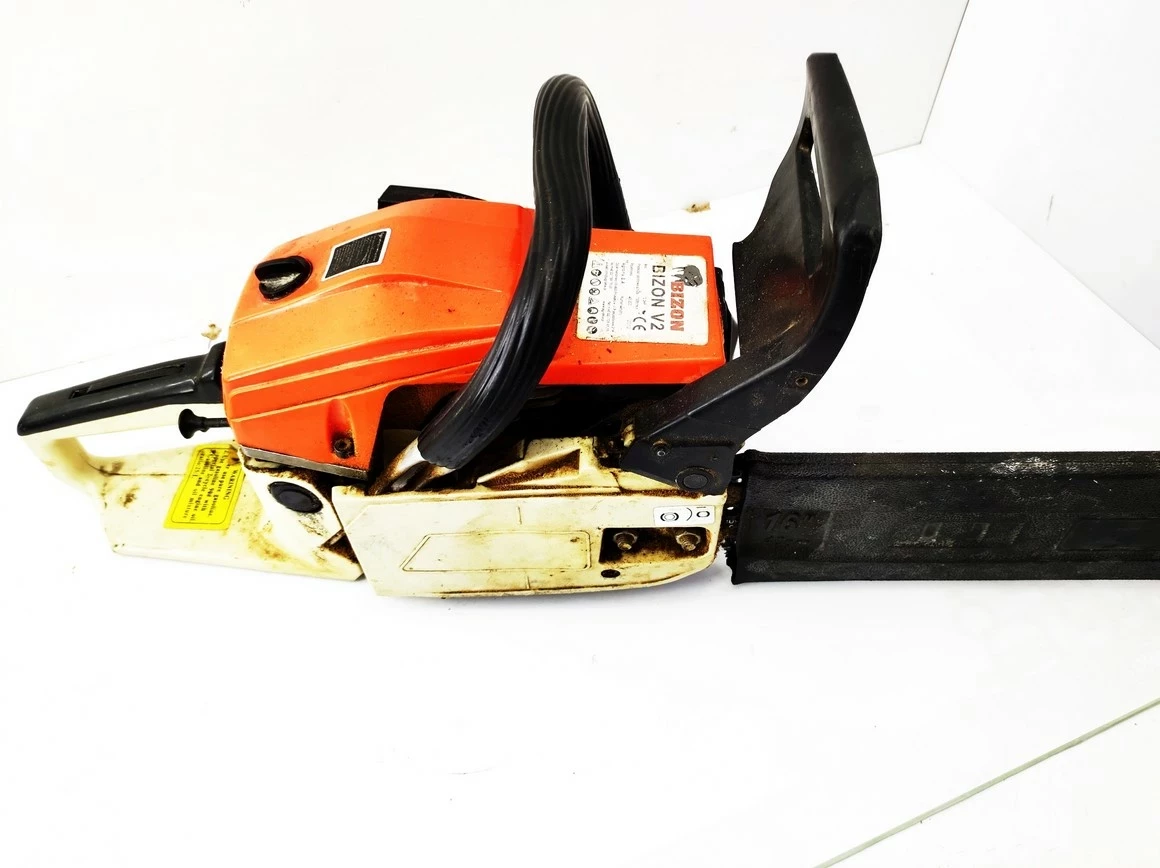 pila-spalinowa-bizon-v2-product-id-801ed019-a153-4ecd-8c9d-494c79e11b39