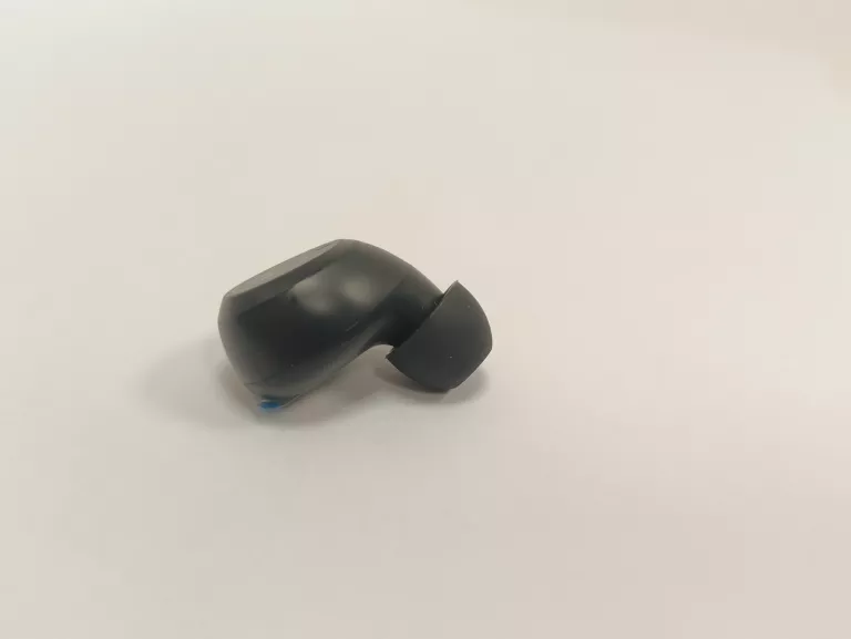 jak-nowe-sluchawki-motorola-moto-buds-charge-pasmo-przenoszenia-20