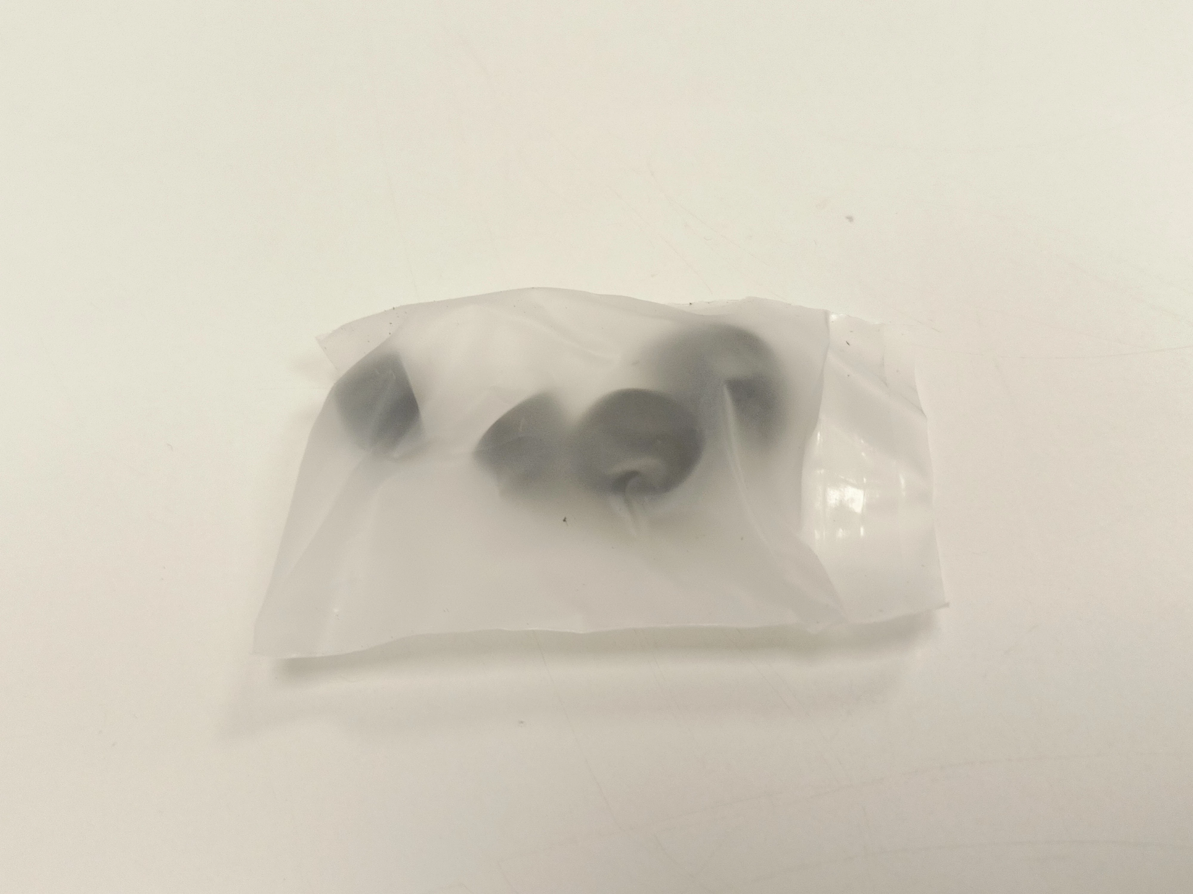 jak-nowe-sluchawki-motorola-moto-buds-charge-marka-motorola