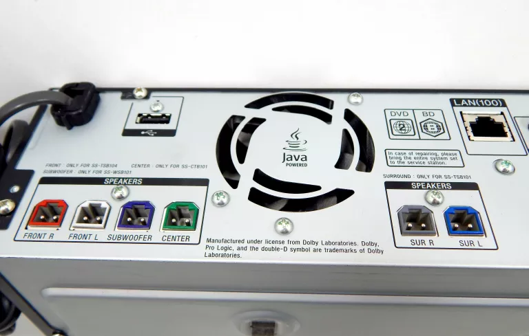 kino-domowe-3d-sony-bdv-e870-kolor-bialy