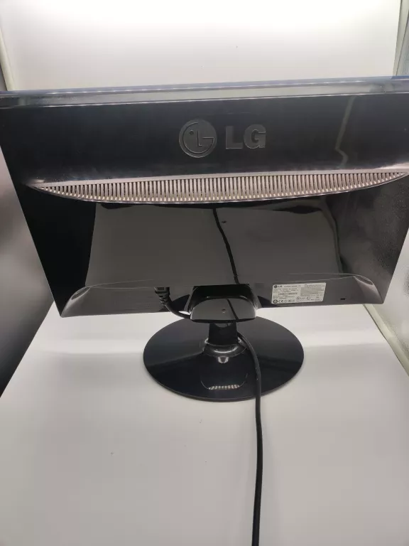 MONITOR LG FLATRON 22 CALE W2240S-PN