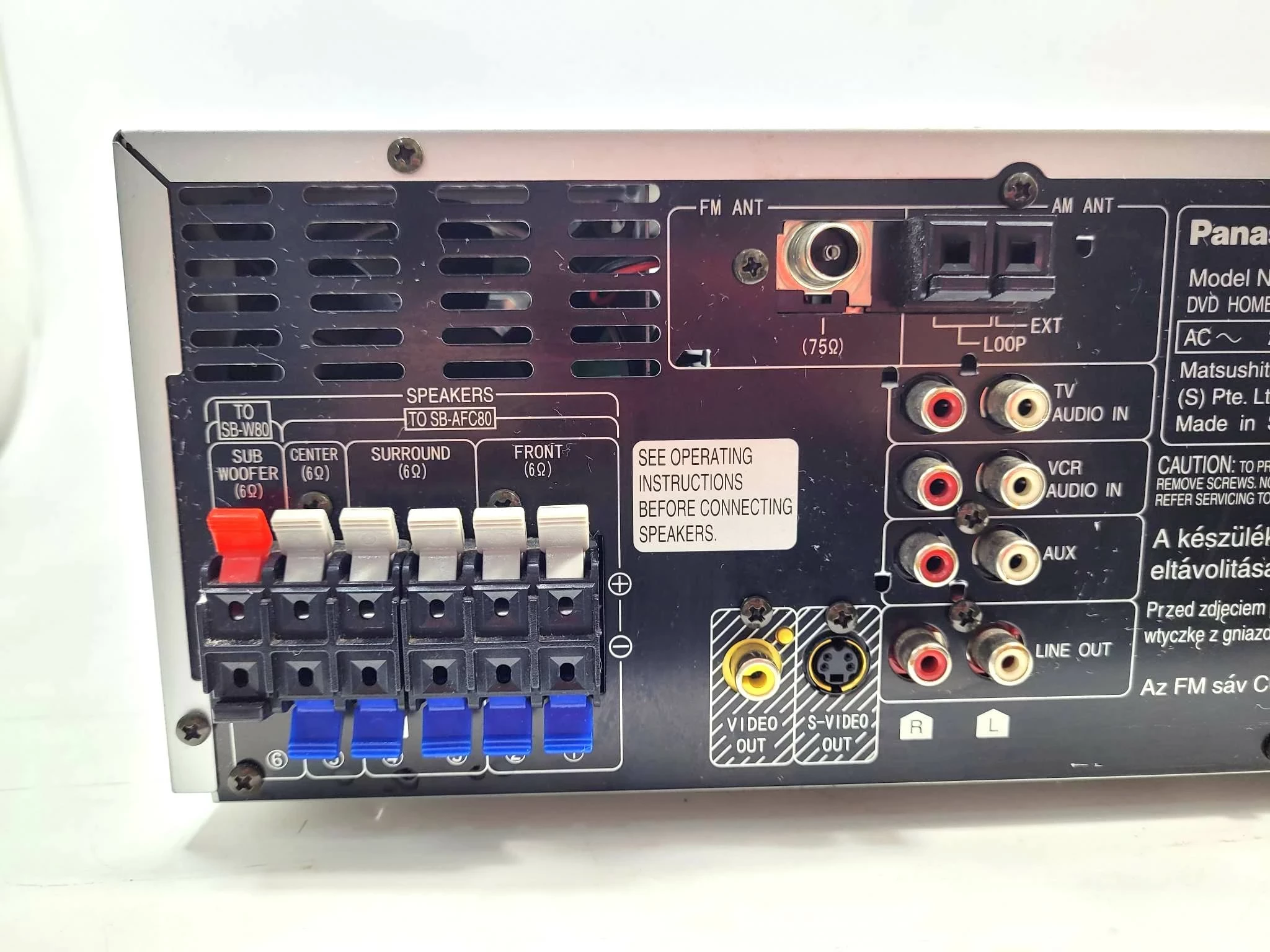 amplituner-panasonic-sa-ht80-pilot-kolor-srebrny