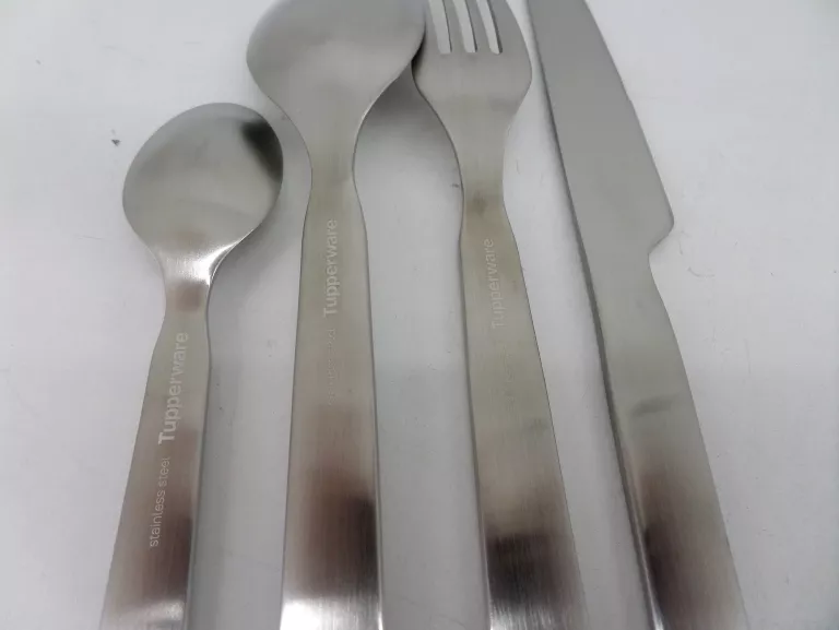 SZTUĆCE TUPPERWARE 4 SZTUKI