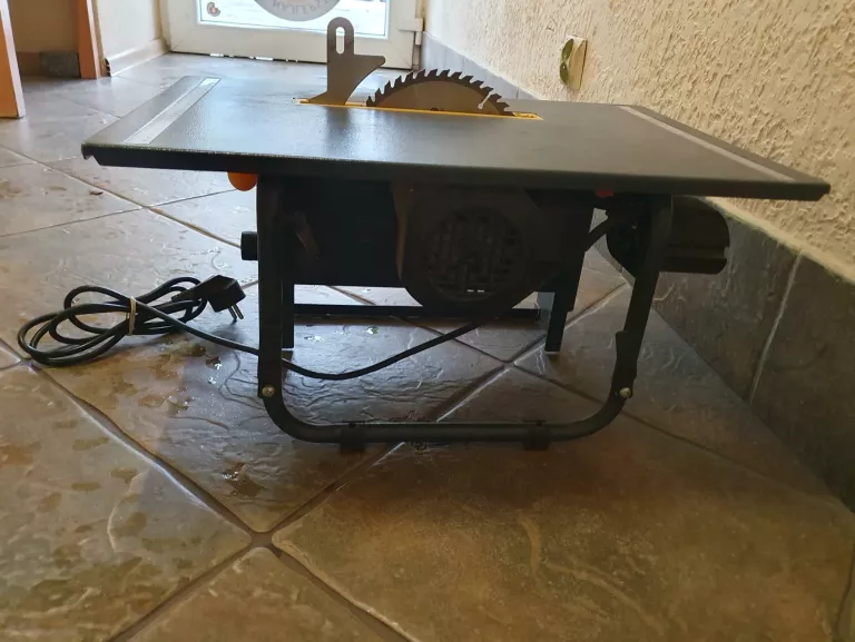 pilarka-stolowa-cmi-c-tks-800-20-200-mm-maksymalna-moc-800