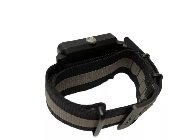ZEGAREK SONY SW2