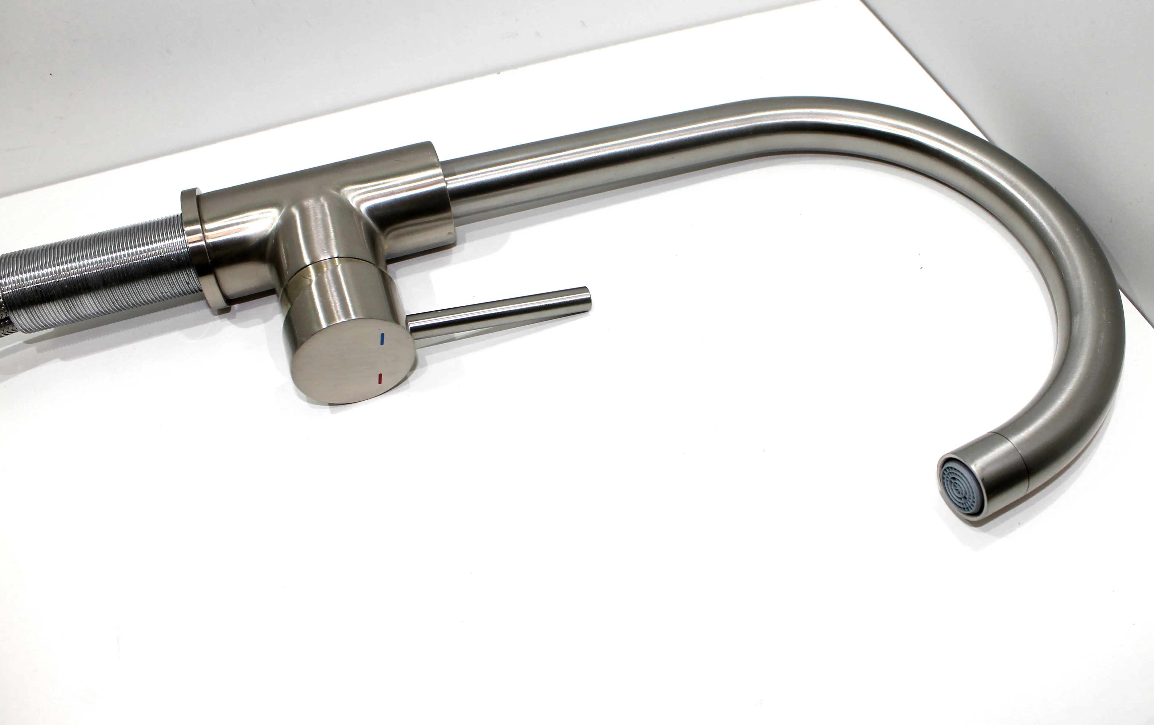 cookelewis-bateria-kuchenna-stojaca-budziszynska-107d-sj-wroclaw