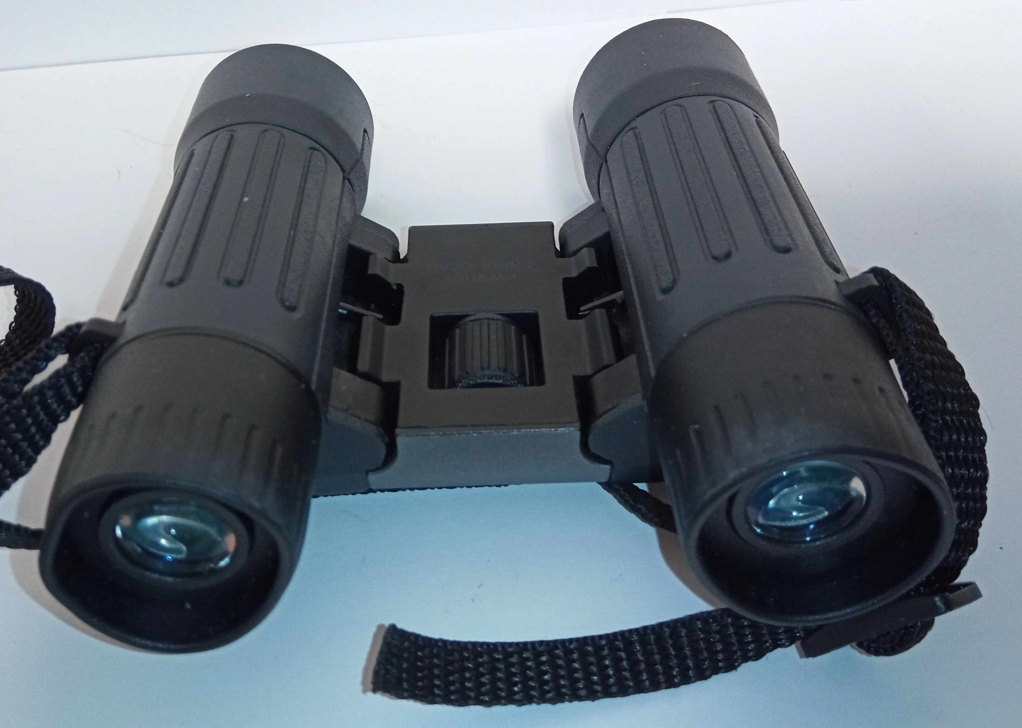 lornetka-bushnell-10x25-pwv1025-kod-producenta-pwv1025