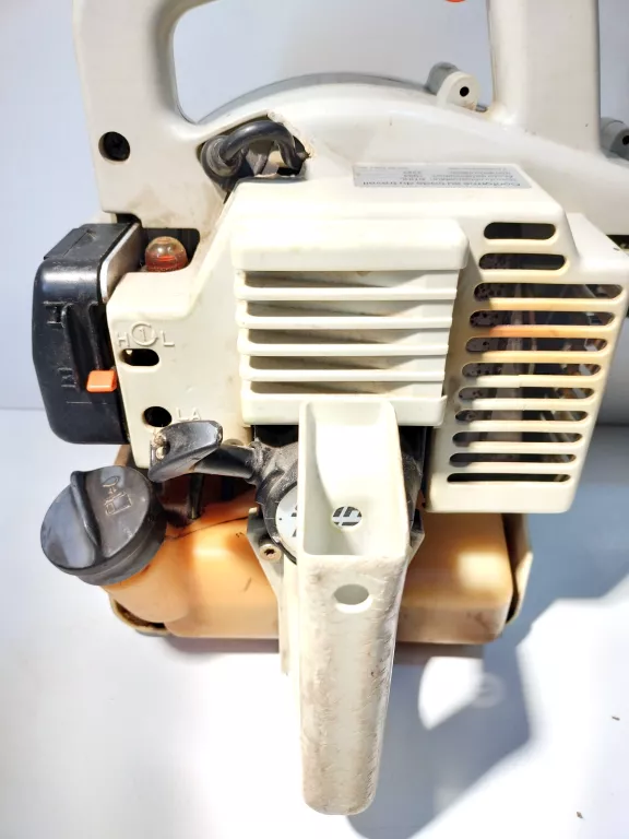 DMUCHAWA SPALINOWA STIHL BG 72