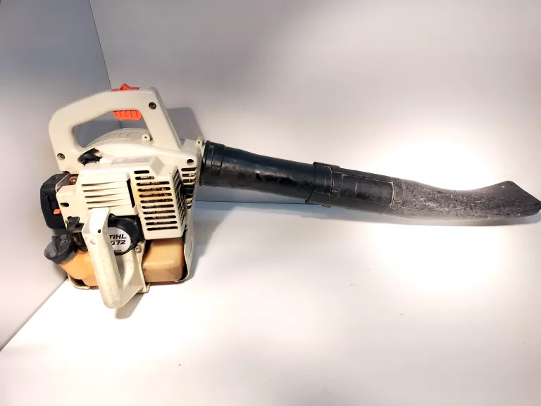 DMUCHAWA SPALINOWA STIHL BG 72