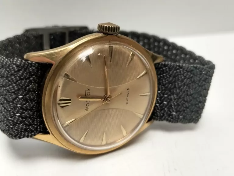 ZEGAREK POZŁACANY WOSTOK 18-JEWELS
