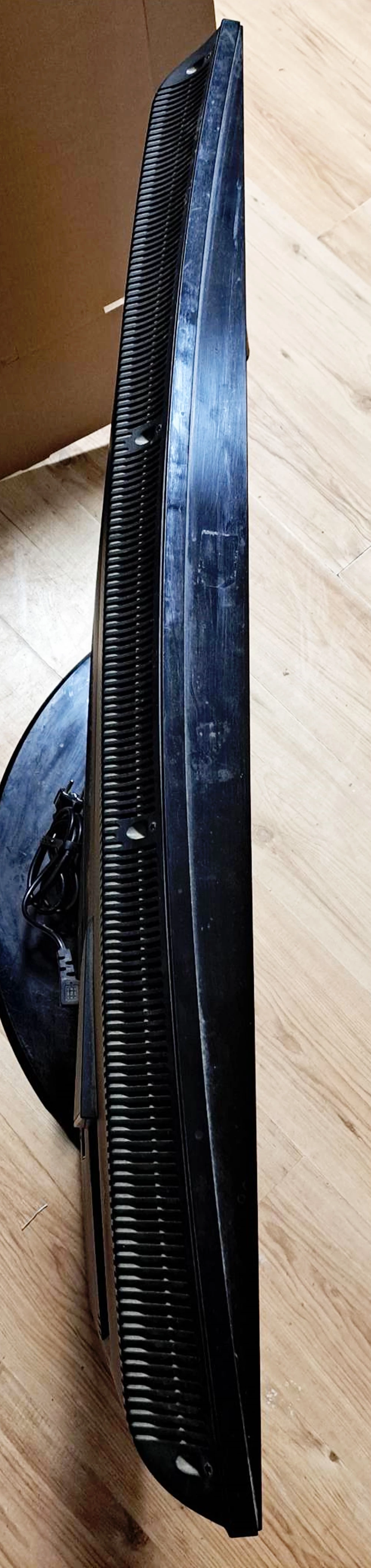 telewizor-samsung-le37s52b-pilot-klasa-efektywnosci-energetycznej-stara-klasyfikacja-dla-produktow-uzywanych