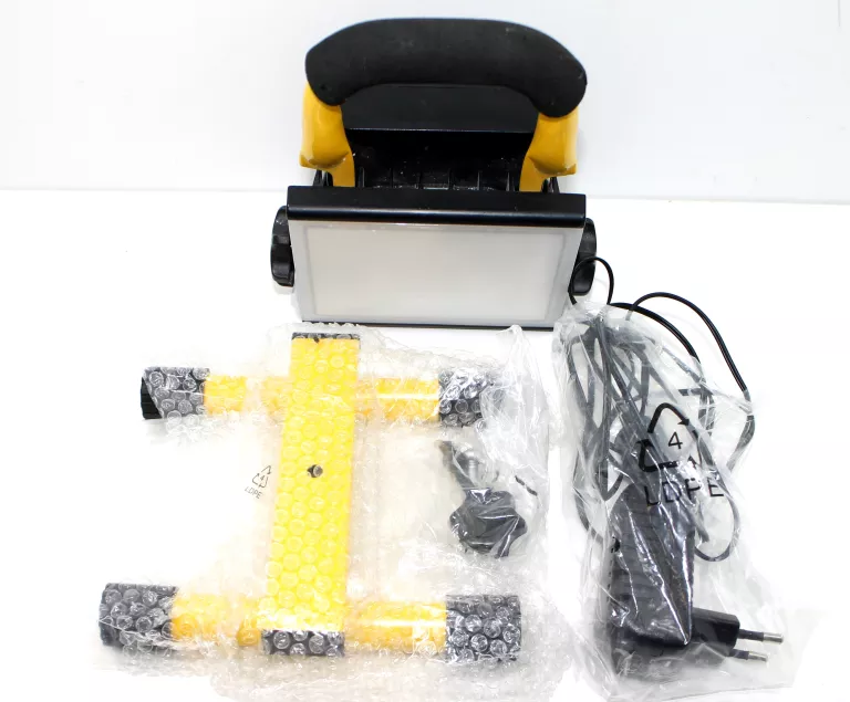 LAMPA WARSZTATOWA LED DIALL 10 W SAMOŁADUJĄCA