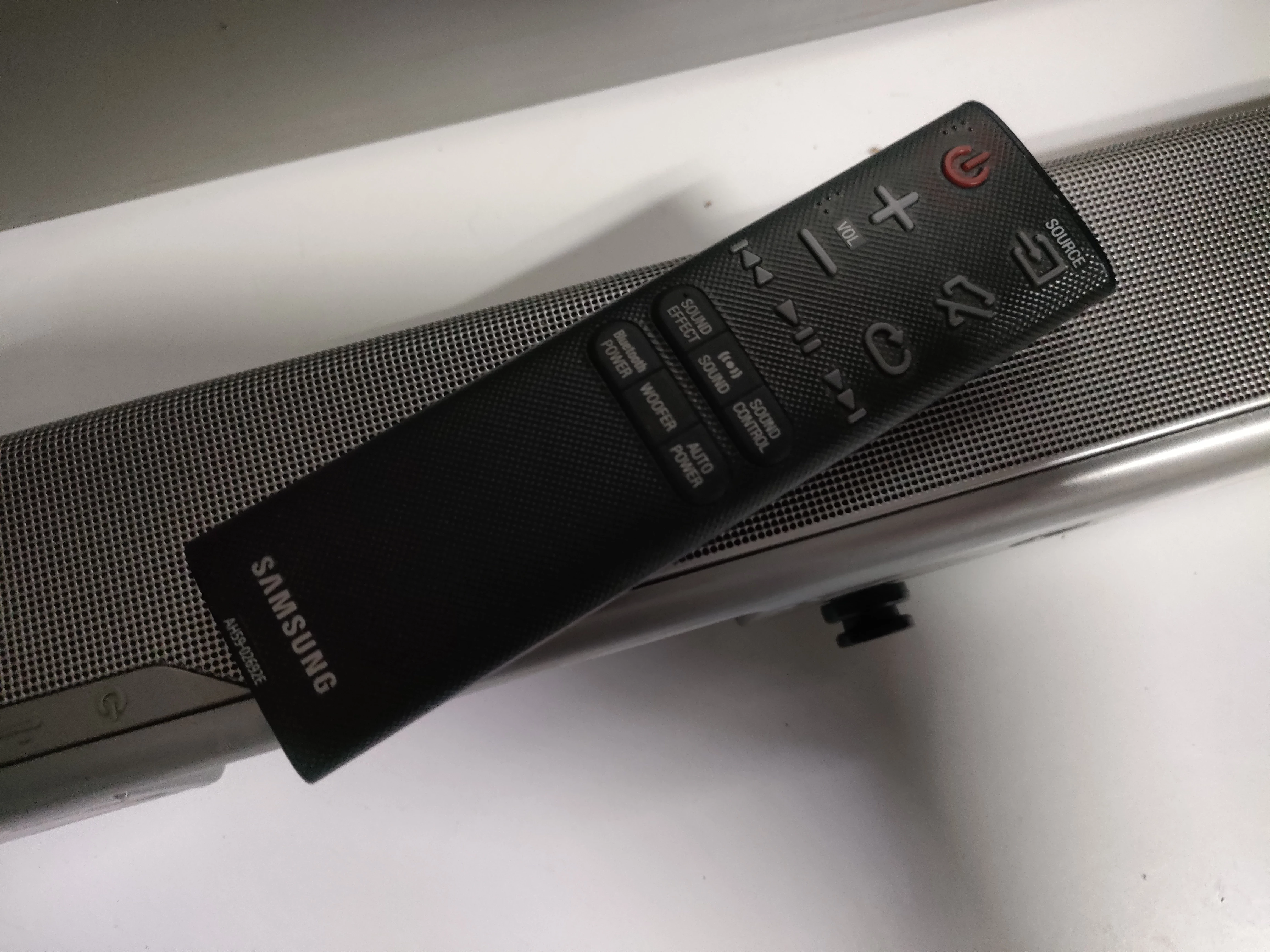 soundbar-samsung-hw-j551-system-dzwieku-21
