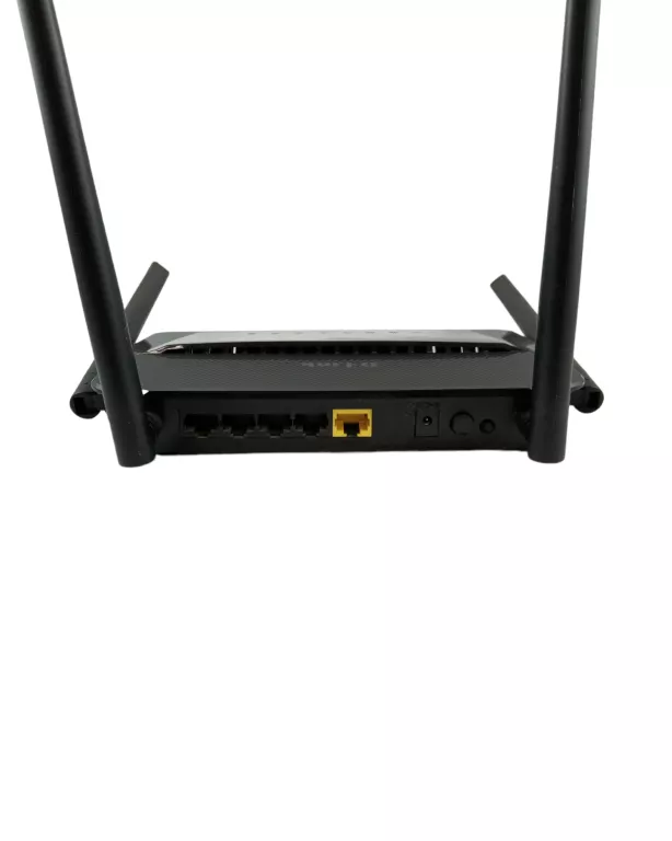 ROUTER D-LINK DIR-842