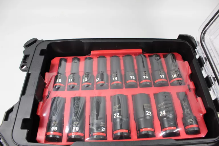 MILWAUKEE ZESTAW NASADEK UDAROWYCH 1/2 PACKOUT 16