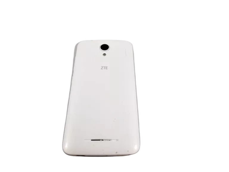 SMARTFON ZTE BLADE A310 BIAŁY 1/8 GB EKRAN 5"