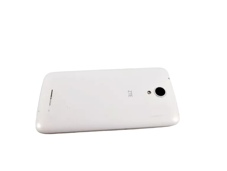 SMARTFON ZTE BLADE A310 BIAŁY 1/8 GB EKRAN 5"