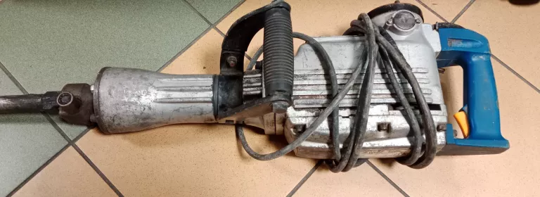 mlot-wyburzeniowy-cmi-1400-w-energia-udaru-45