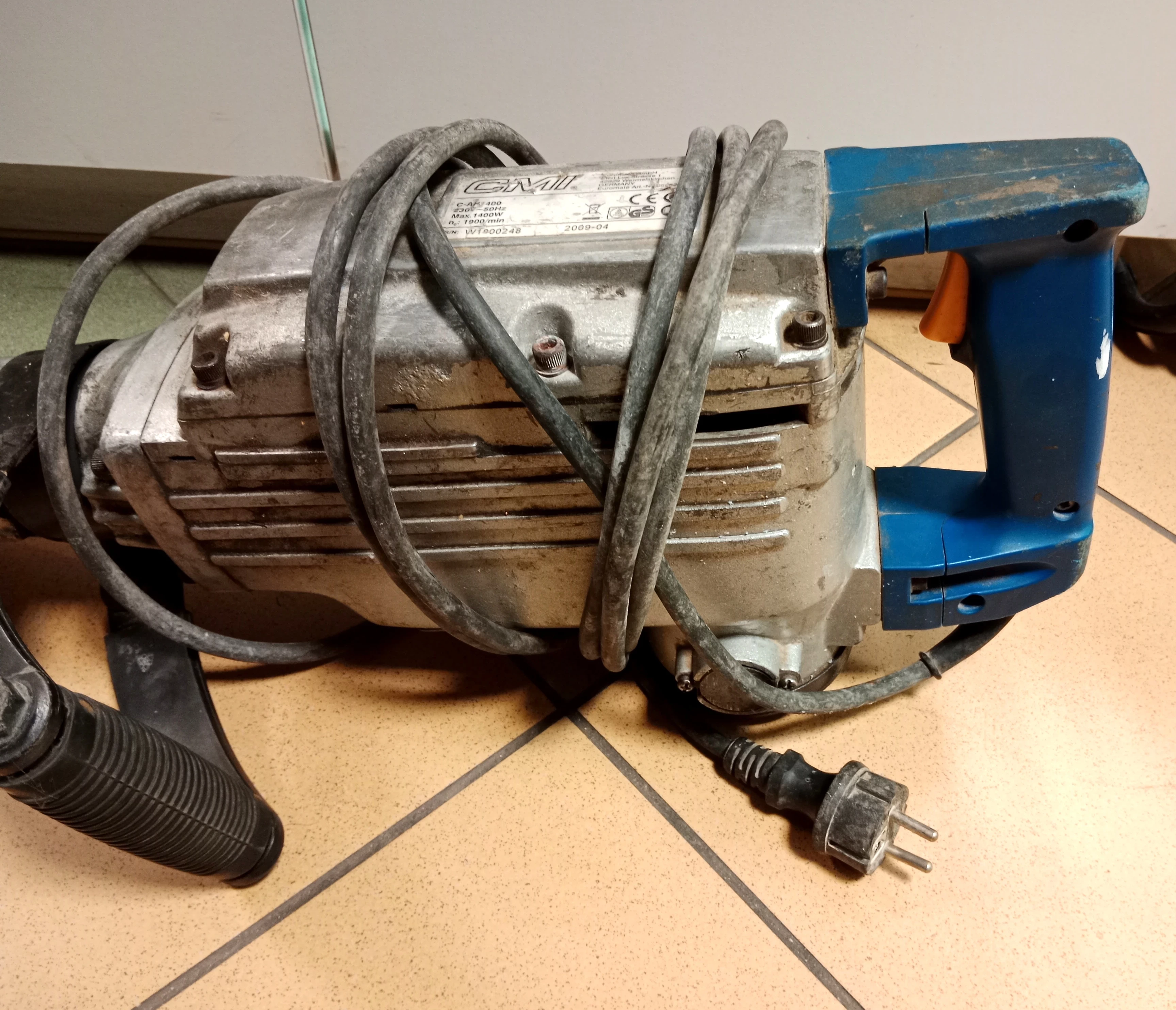 mlot-wyburzeniowy-cmi-1400-w-stan-uzywany