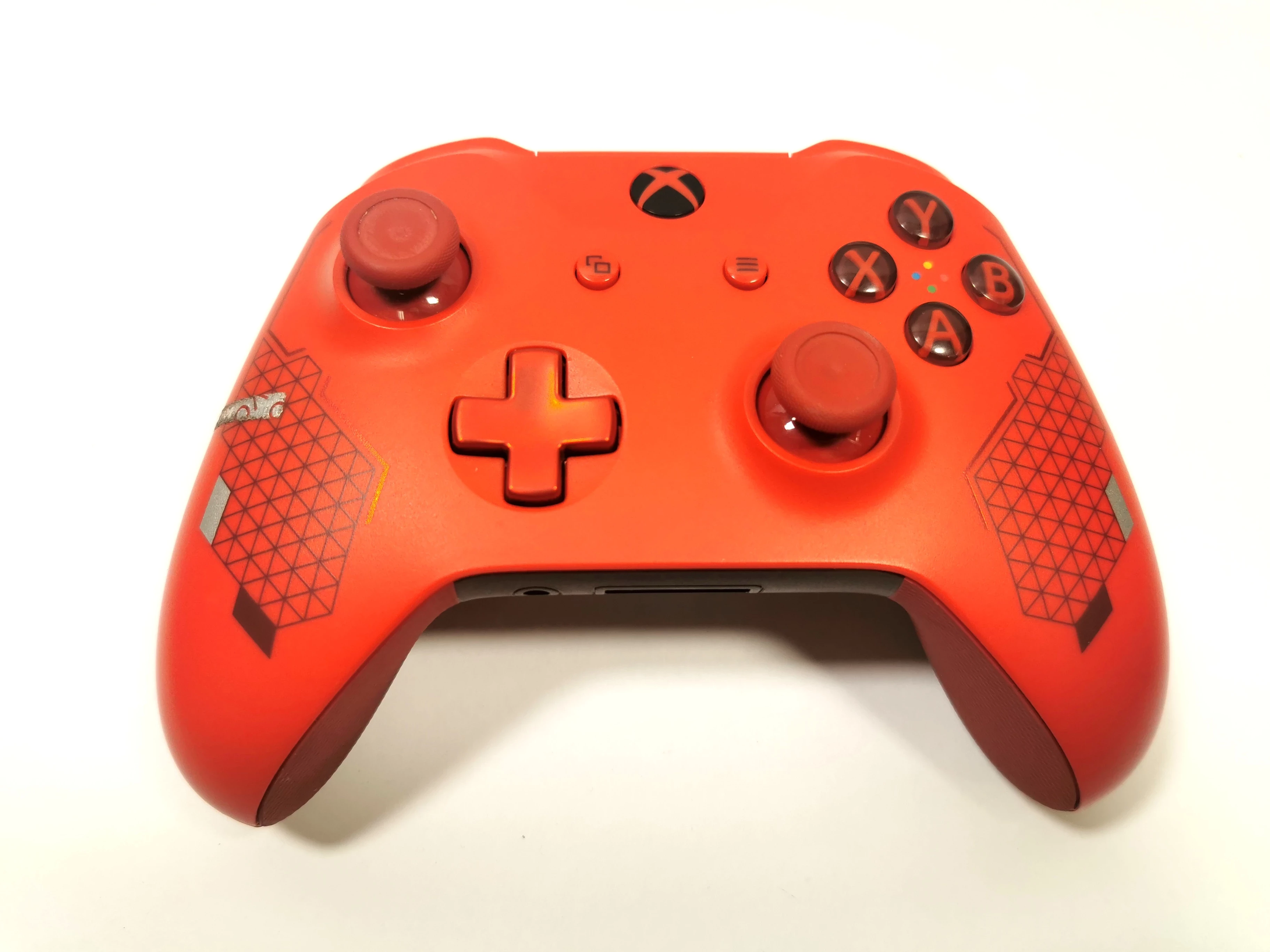 pad-xbox-one-czerwony-uszkodzony-krzywoustego-60-szczecin