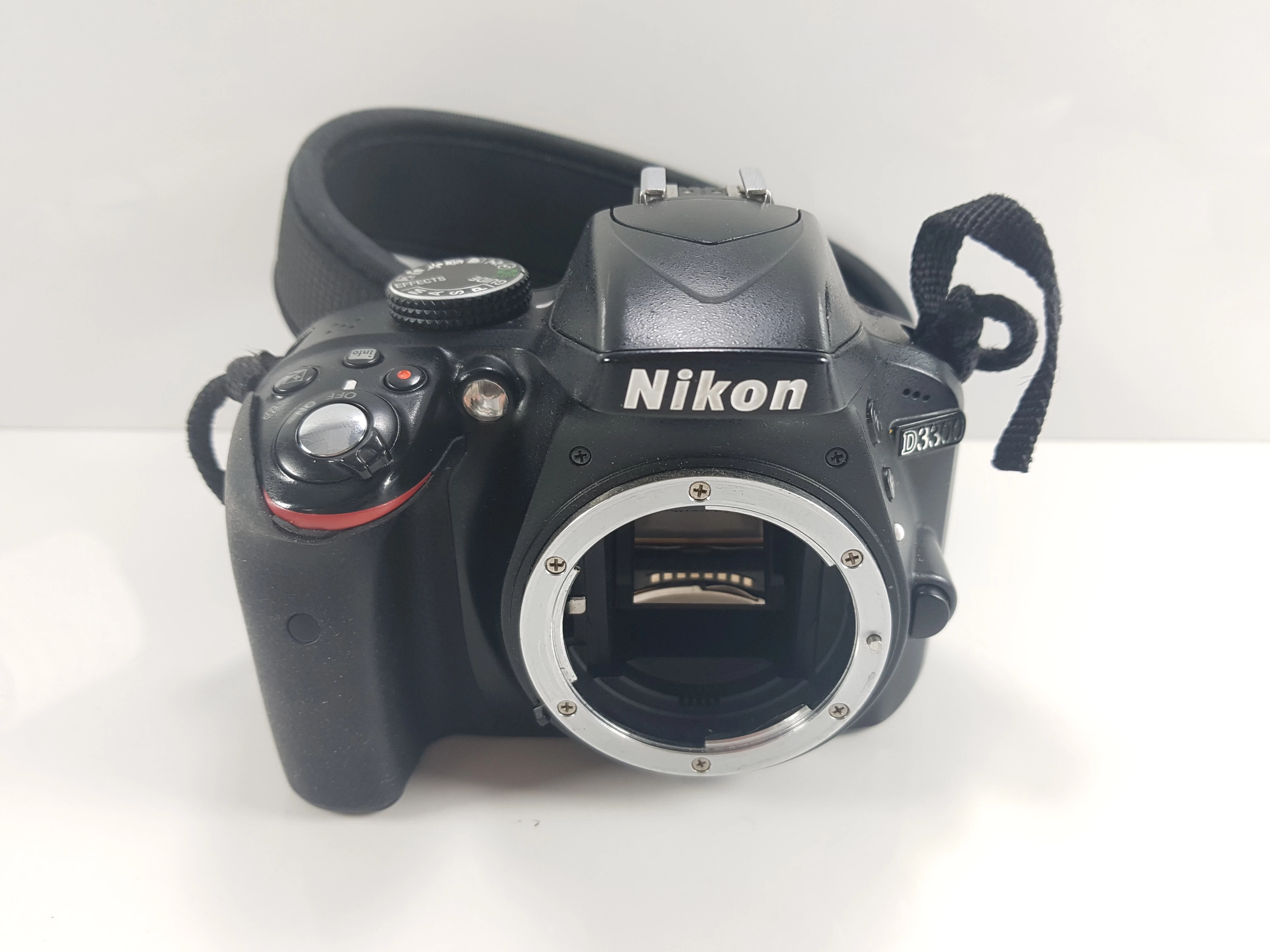 aparat-nikon-d3300-glogowska-66-poznan-ska-x