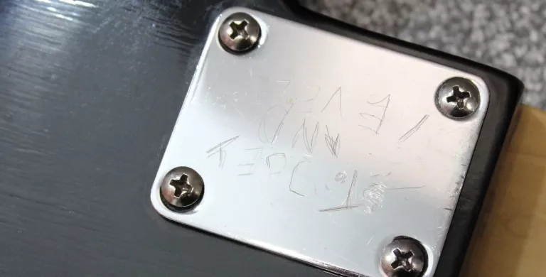 gitara-elektryczna-product-id