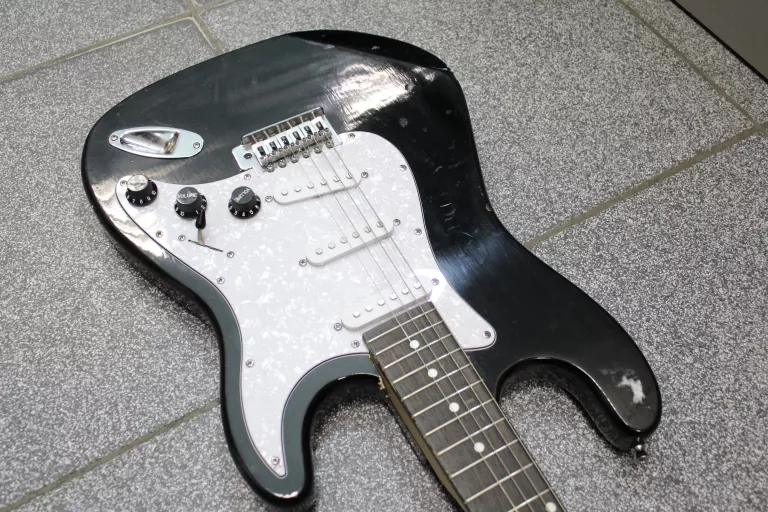 GITARA ELEKTRYCZNA