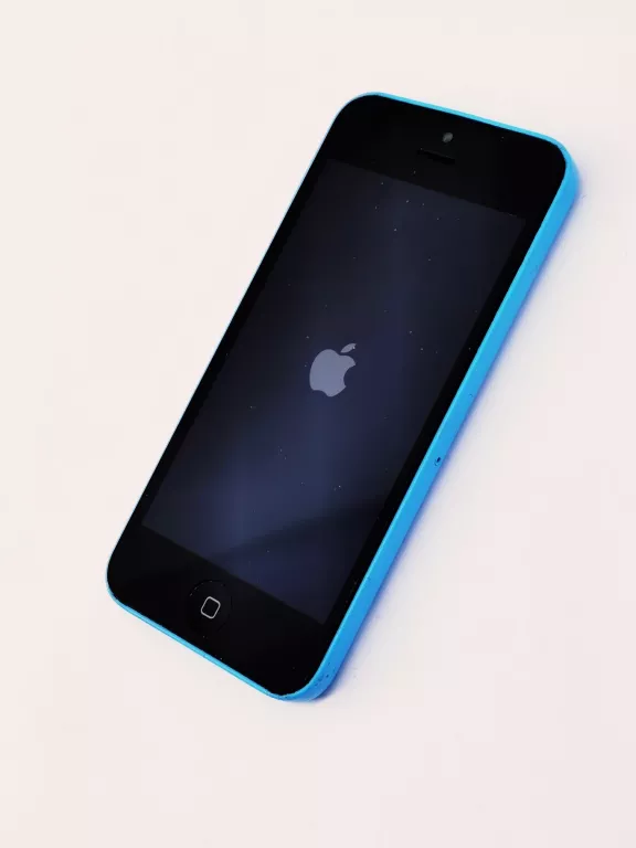 TELEFON IPHONE 5 C USZKODZONY TOUCHPAD