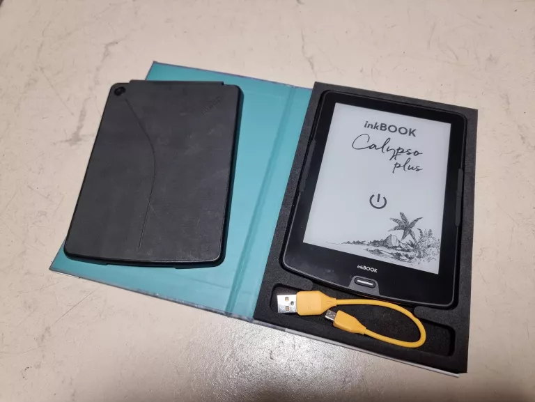 czytnik-e-book-inkbook-calypso-plus-przekatna-ekranu-inna
