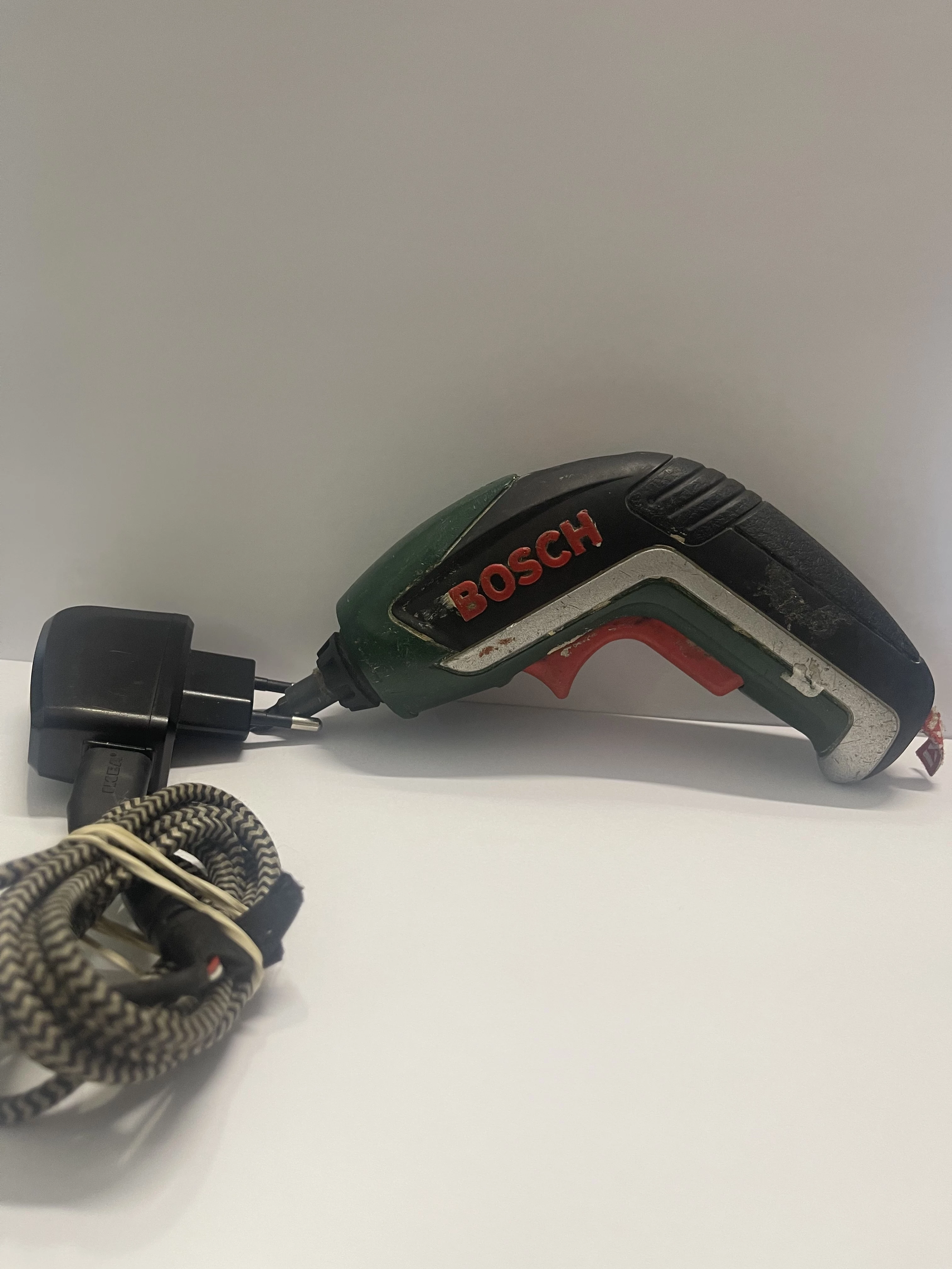 mini-wkretarka-bosch-armii-krajowej-30b-lodz