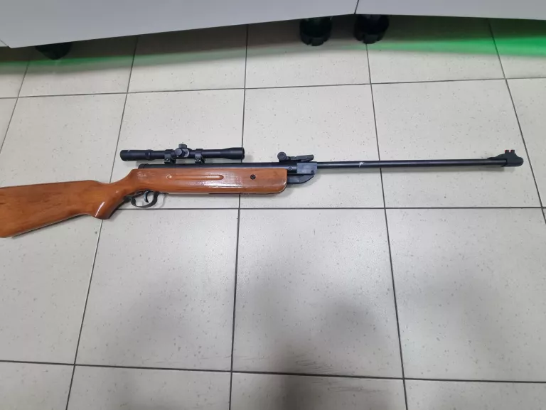 WIATRÓWKA MAGNUM KALIBER 4,5/ 177