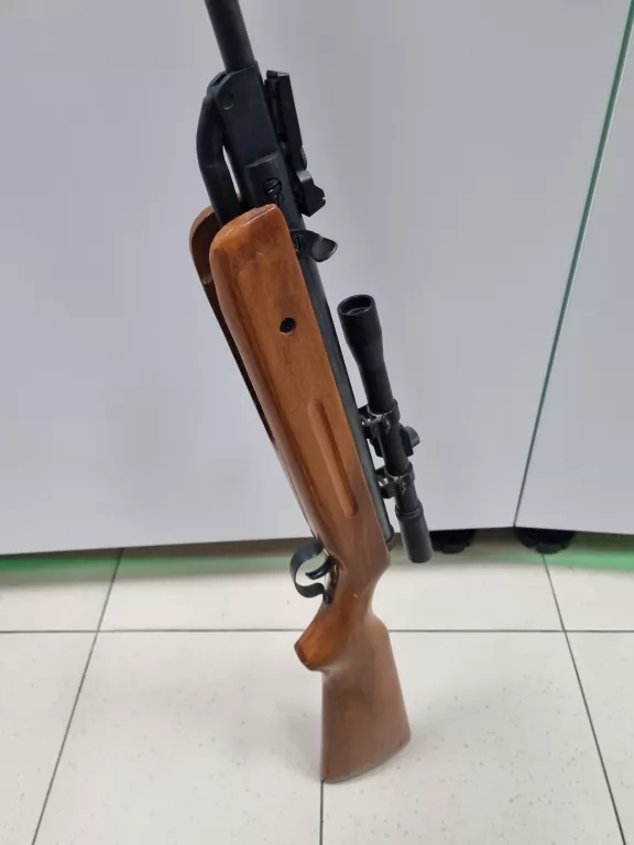 WIATRÓWKA MAGNUM KALIBER 4,5/ 177
