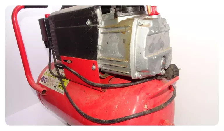 KOMPRESOR SPRĘŻARKA 24L KUPCZYK FL-24 245 L/MIN