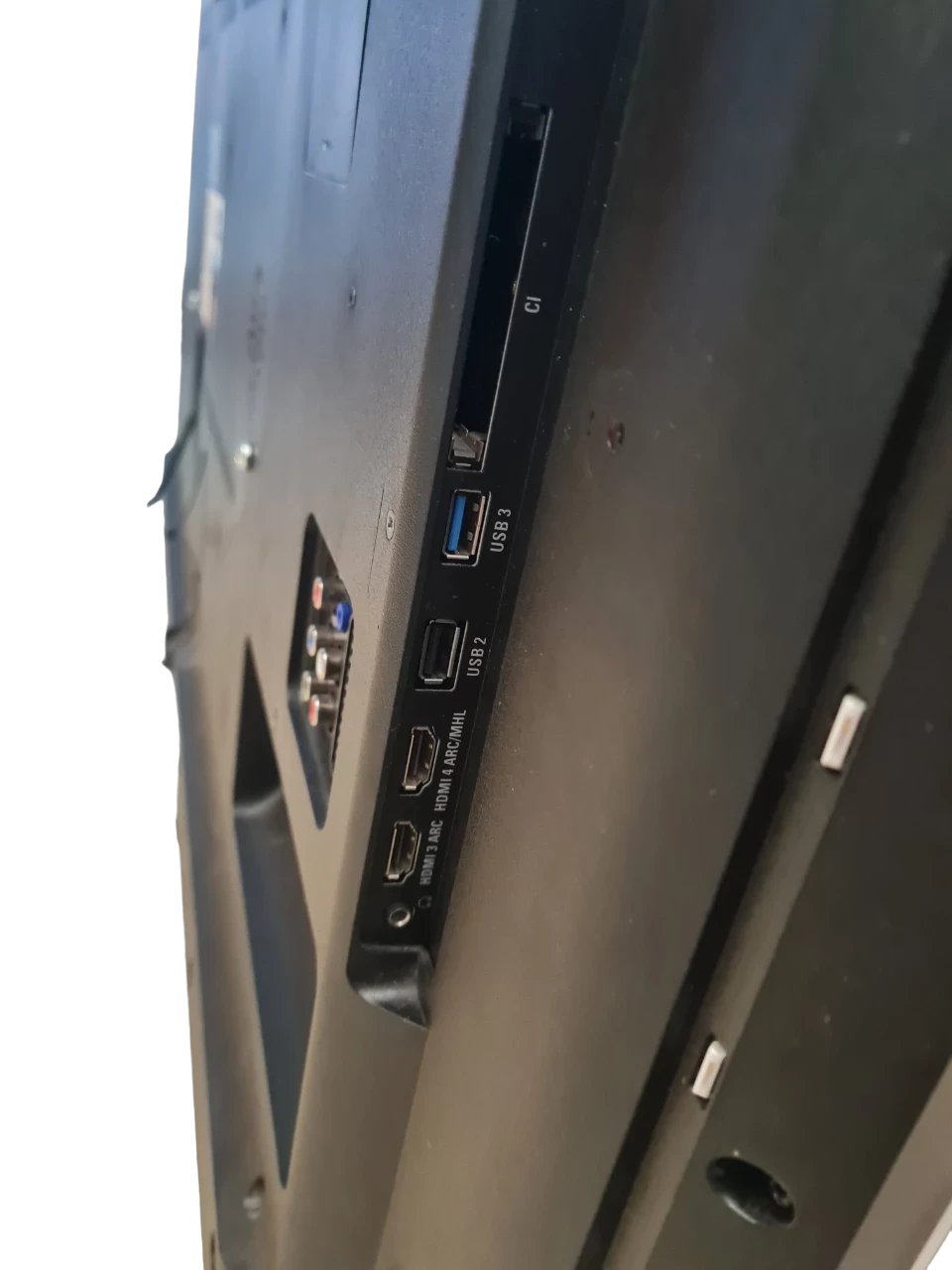 tv-philips-49pus6561-49-smart-4k-ambilight-opis-marka-philips