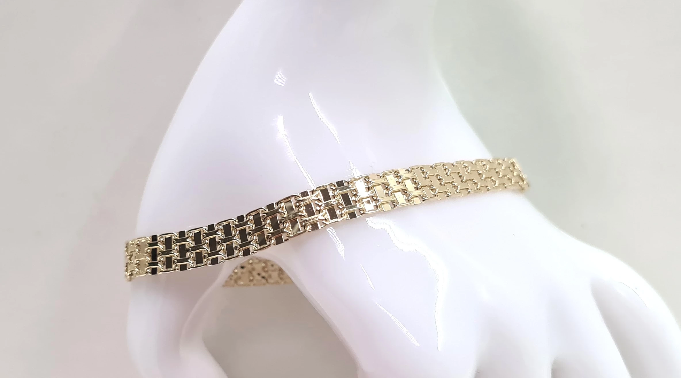 zlota-elegancka-plaska-bransoletka-585730g185c-pilsudskiego-13a-sj-ostroleka