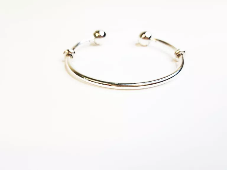OTWARTA BRANSOLETKA BANGLE PANDORA MOMENTS 10,97G