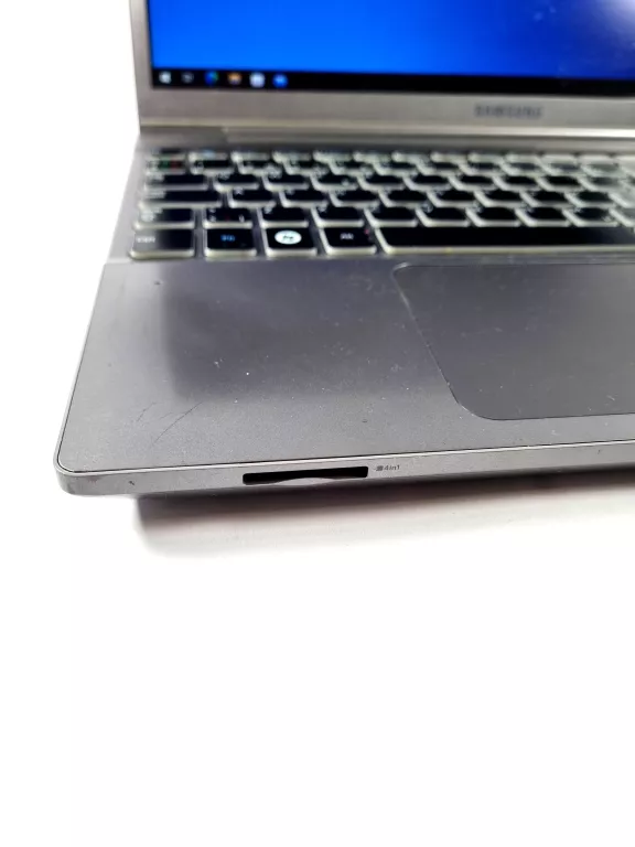LAPTOP SAMSUNG 700Z /120 GB/4GB RAM/I5