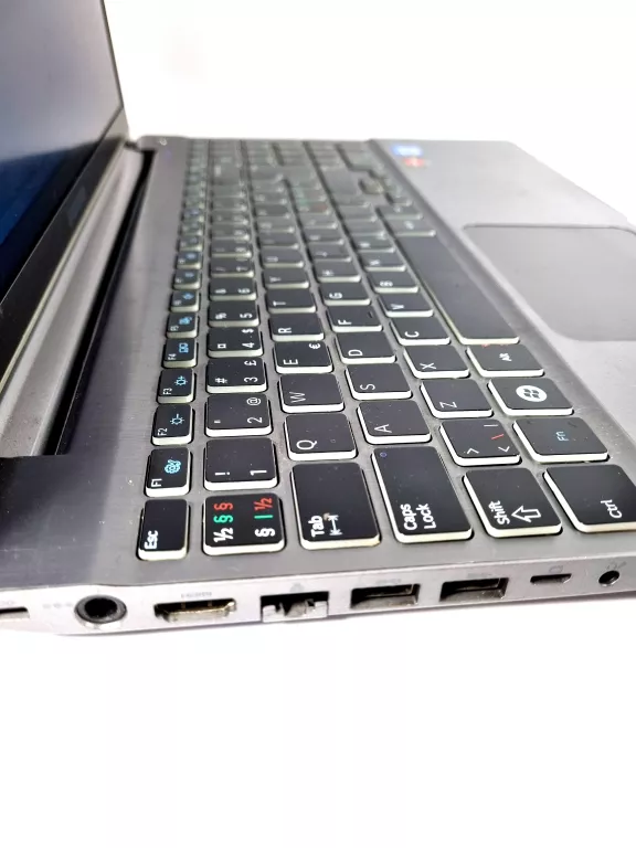 LAPTOP SAMSUNG 700Z /120 GB/4GB RAM/I5